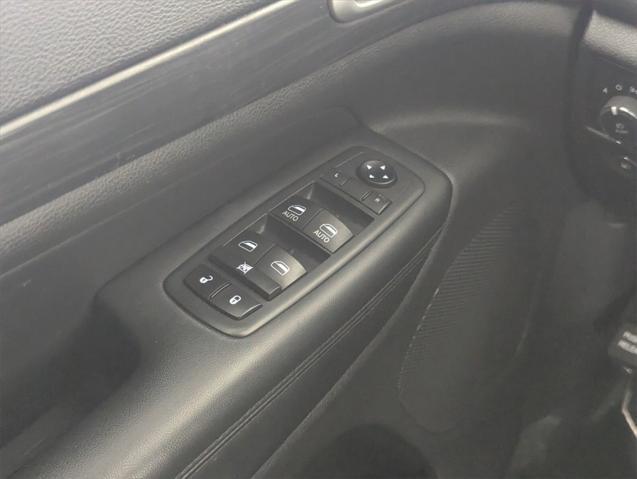 used 2019 Jeep Grand Cherokee car, priced at $19,992