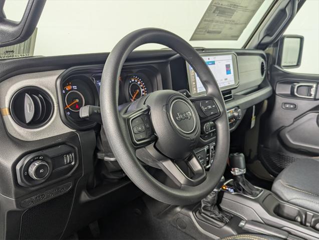 new 2025 Jeep Wrangler car, priced at $36,720
