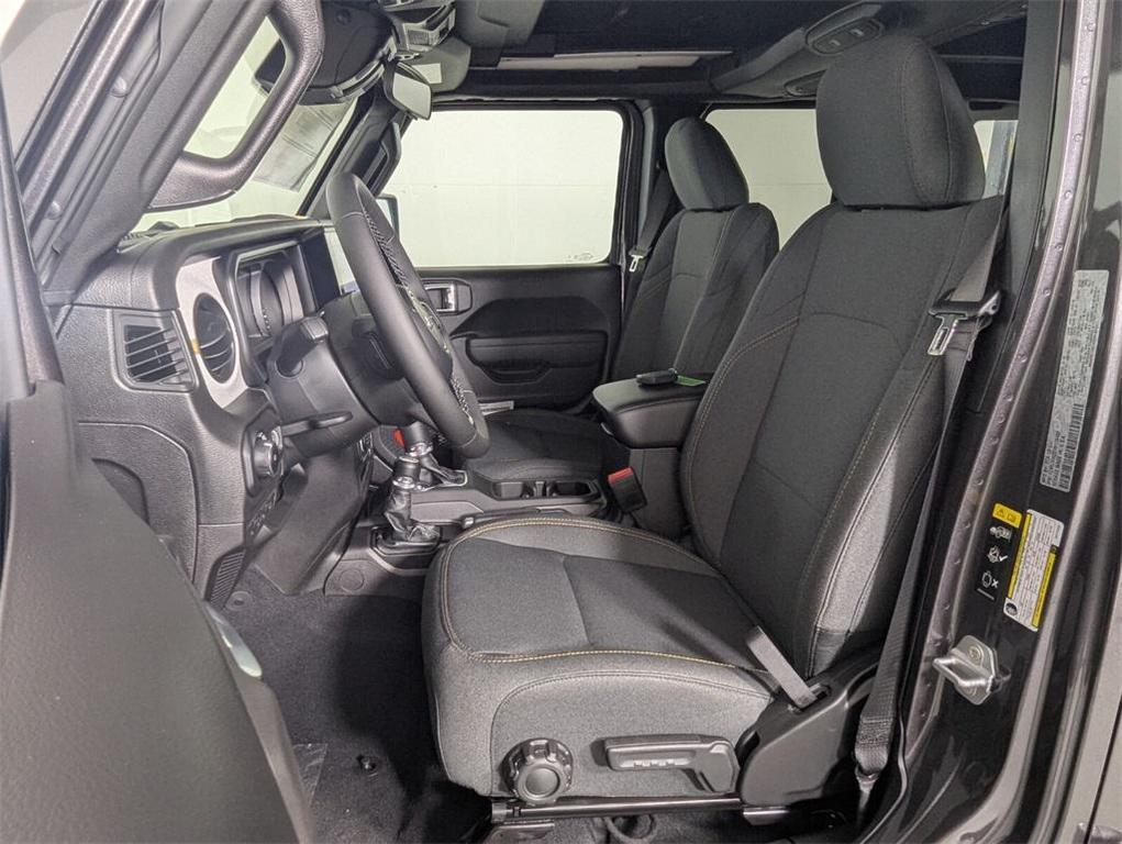 new 2026 Jeep Wrangler car, priced at $47,256