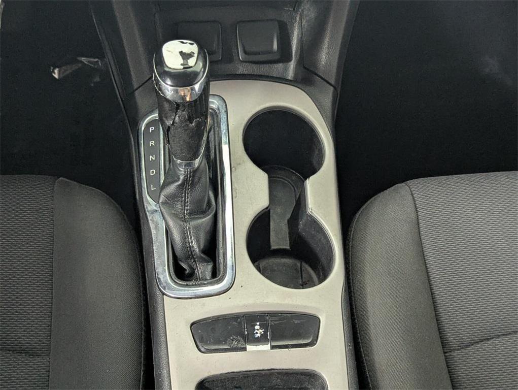 used 2017 Chevrolet Cruze car, priced at $1,992