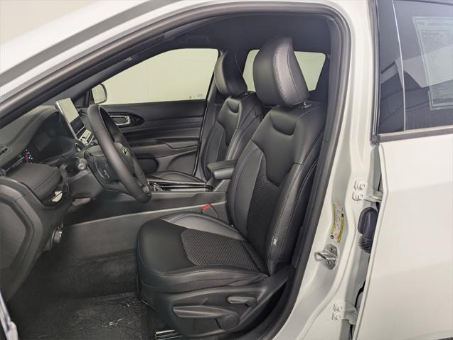 new 2025 Jeep Compass car, priced at $25,682
