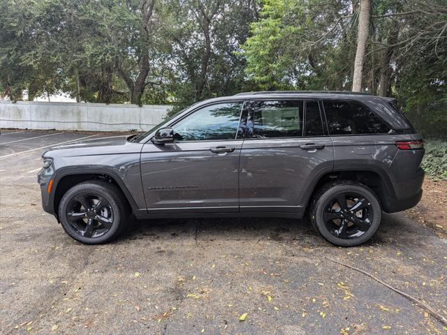 new 2024 Jeep Grand Cherokee car, priced at $39,024