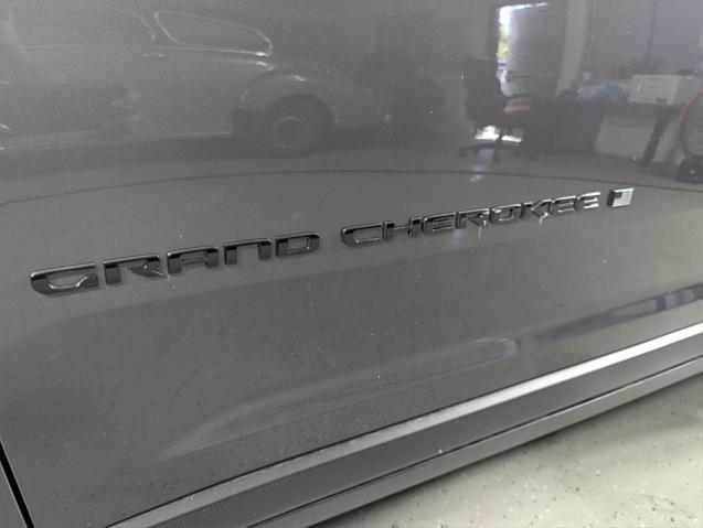 new 2024 Jeep Grand Cherokee car, priced at $39,175