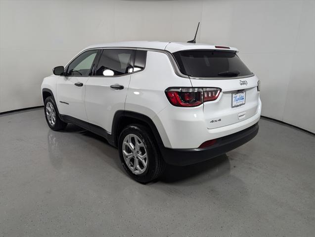 new 2024 Jeep Compass car, priced at $24,196