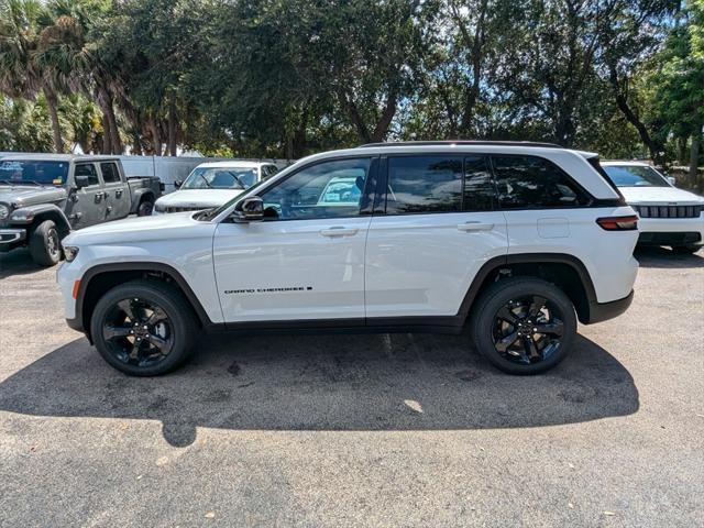 new 2024 Jeep Grand Cherokee car, priced at $37,672