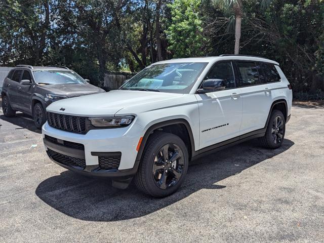 new 2024 Jeep Grand Cherokee L car, priced at $39,255