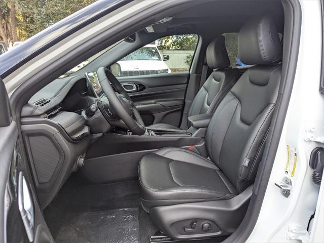 new 2025 Jeep Compass car, priced at $35,000