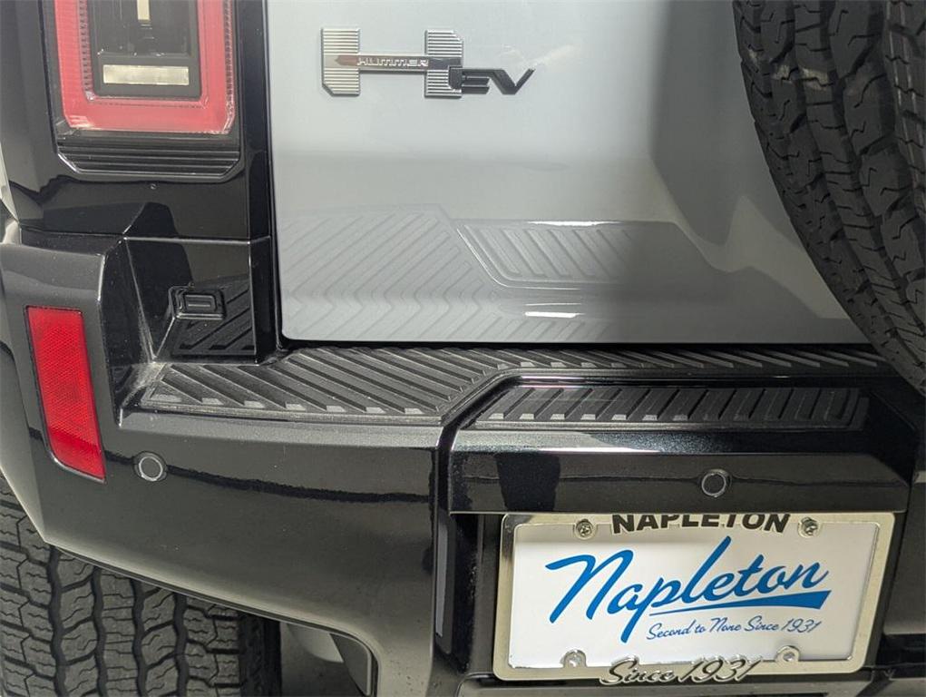 used 2024 GMC HUMMER EV SUV car, priced at $74,992