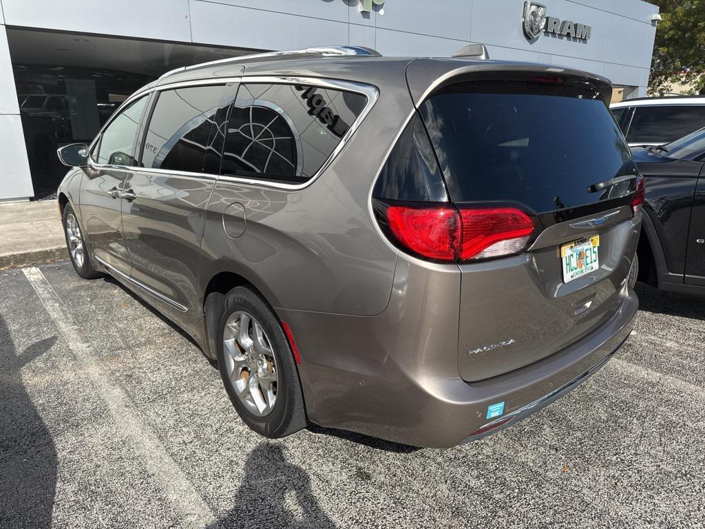 used 2018 Chrysler Pacifica car, priced at $16,988