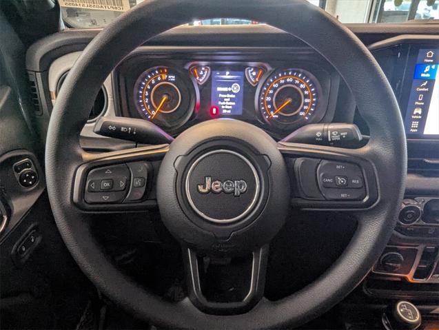 new 2025 Jeep Gladiator car, priced at $49,992
