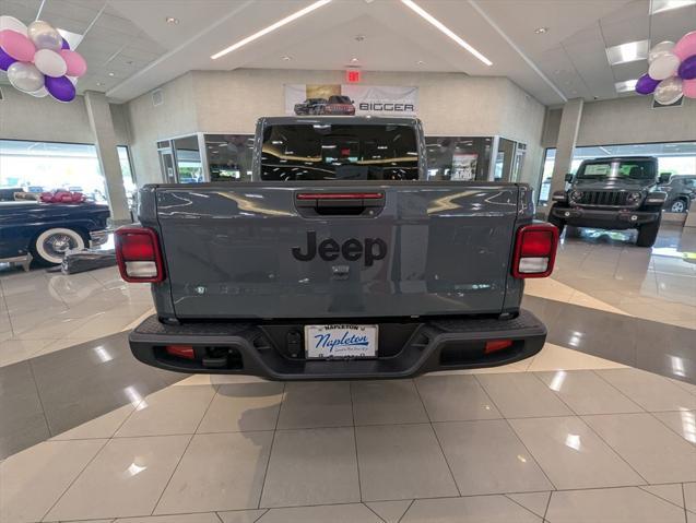 new 2025 Jeep Gladiator car, priced at $49,992
