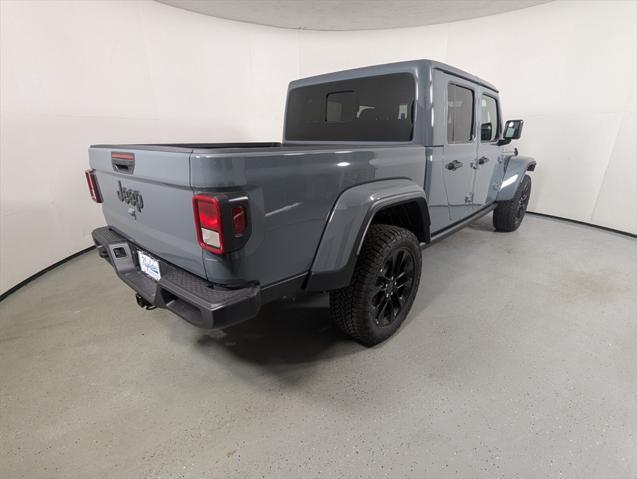 new 2025 Jeep Gladiator car, priced at $45,235