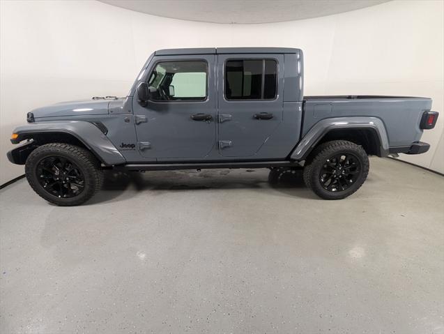 new 2025 Jeep Gladiator car, priced at $45,235