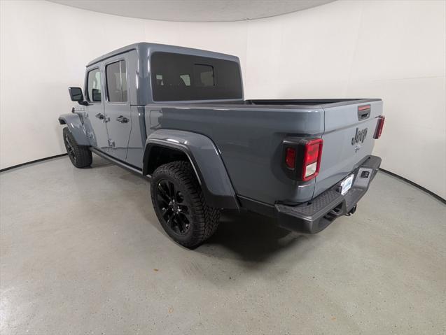 new 2025 Jeep Gladiator car, priced at $45,235