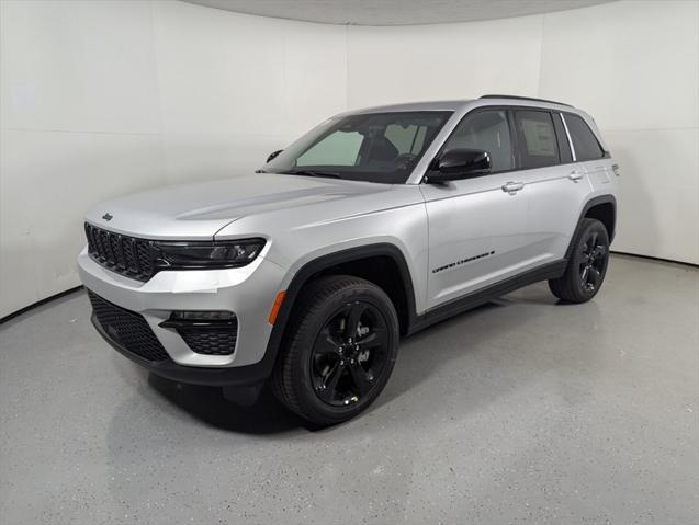 new 2025 Jeep Grand Cherokee car, priced at $46,520