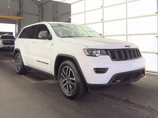 used 2020 Jeep Grand Cherokee car, priced at $23,825