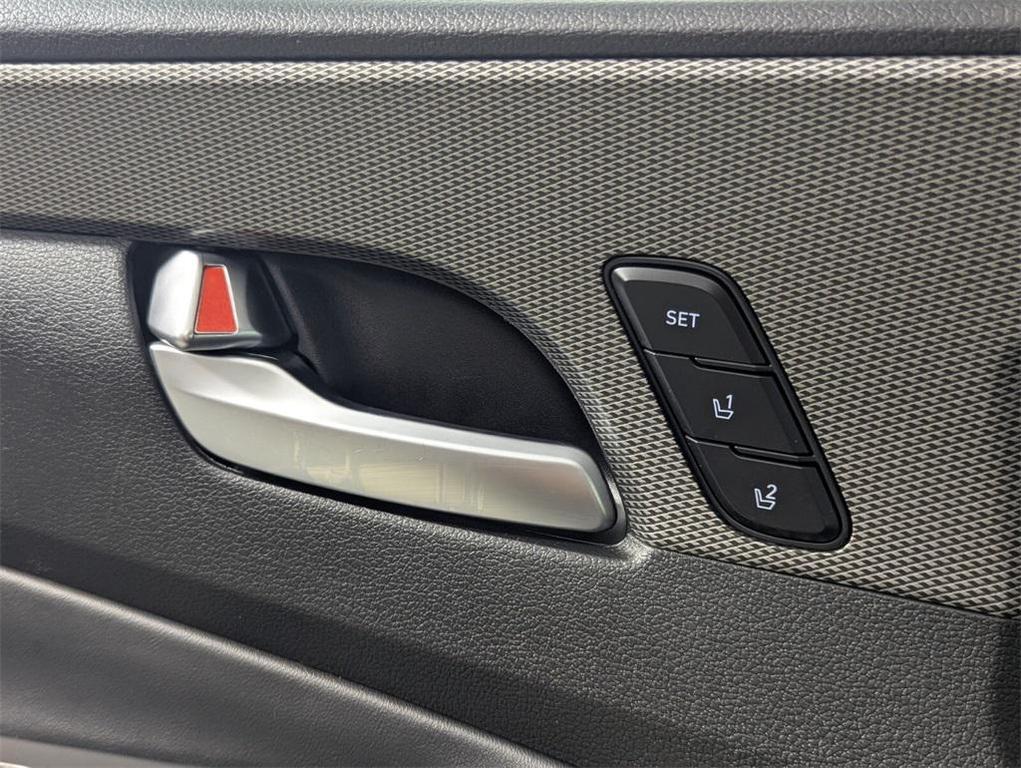 used 2020 Hyundai Santa Fe car, priced at $14,448