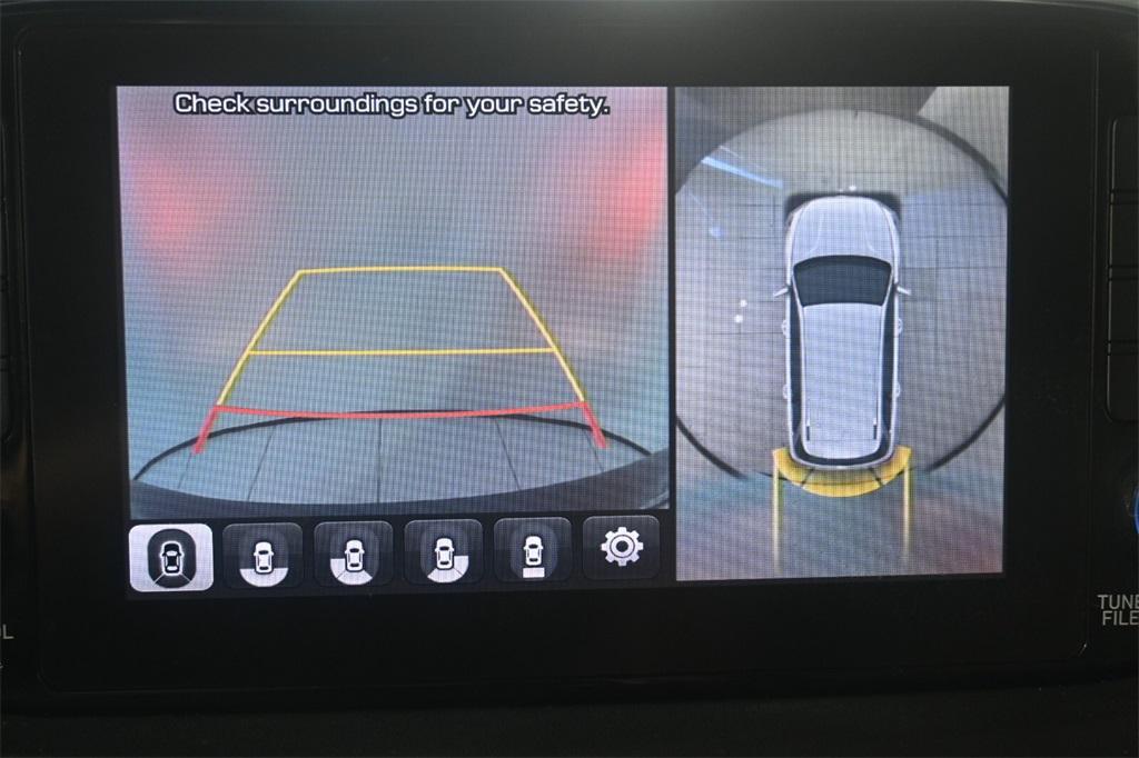 used 2020 Hyundai Santa Fe car, priced at $16,992