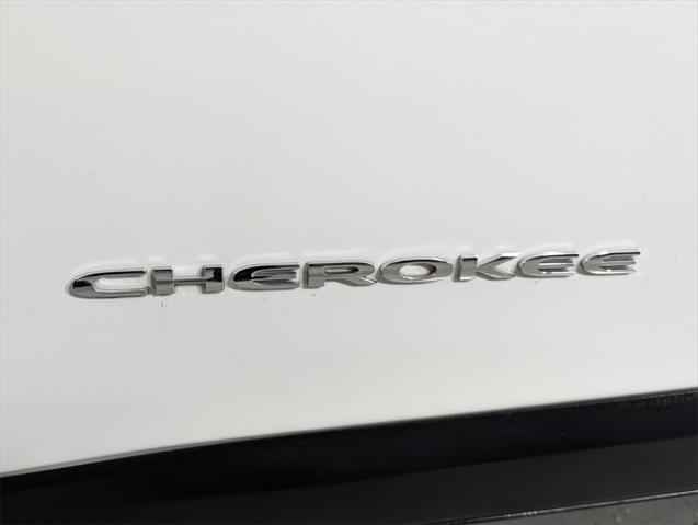 used 2015 Jeep Cherokee car, priced at $14,500