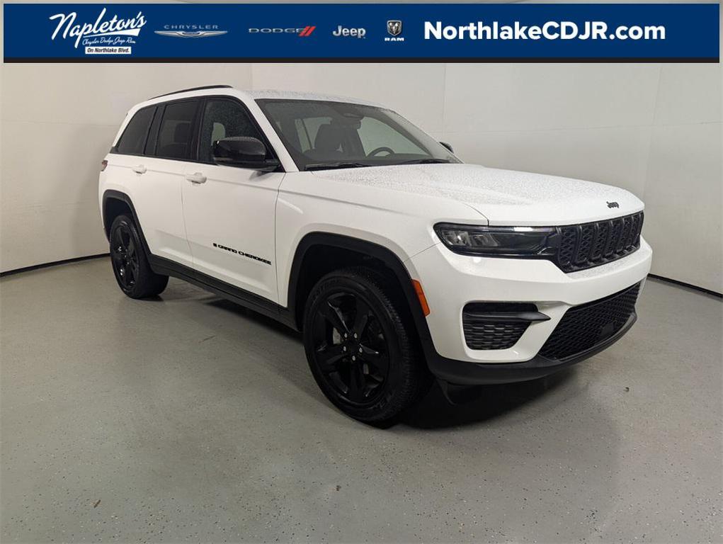 new 2025 Jeep Grand Cherokee car, priced at $33,994