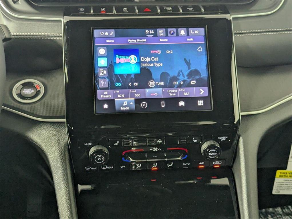 new 2025 Jeep Grand Cherokee car, priced at $31,203