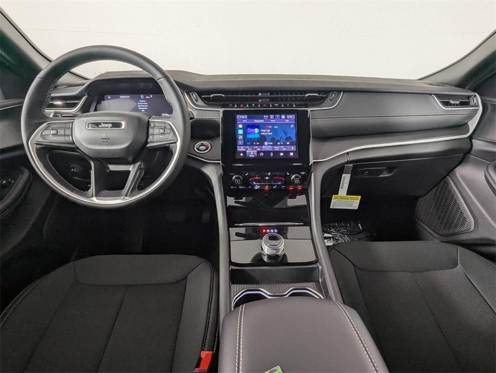 new 2025 Jeep Grand Cherokee car, priced at $31,203