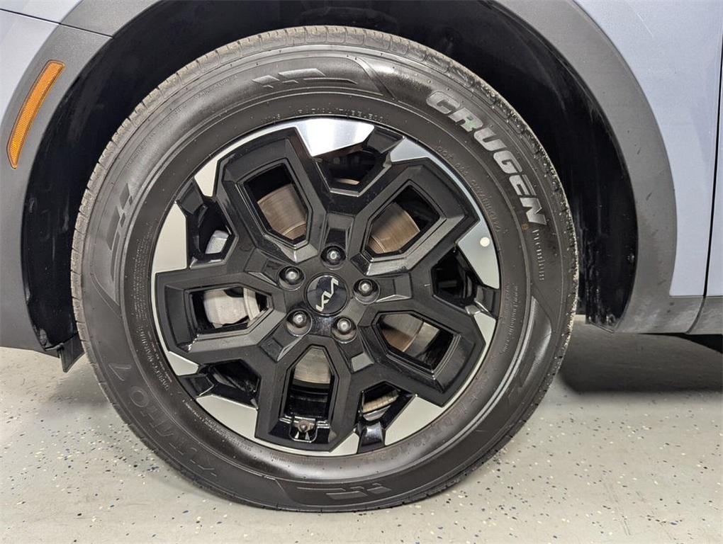 used 2024 Kia Sorento car, priced at $26,688