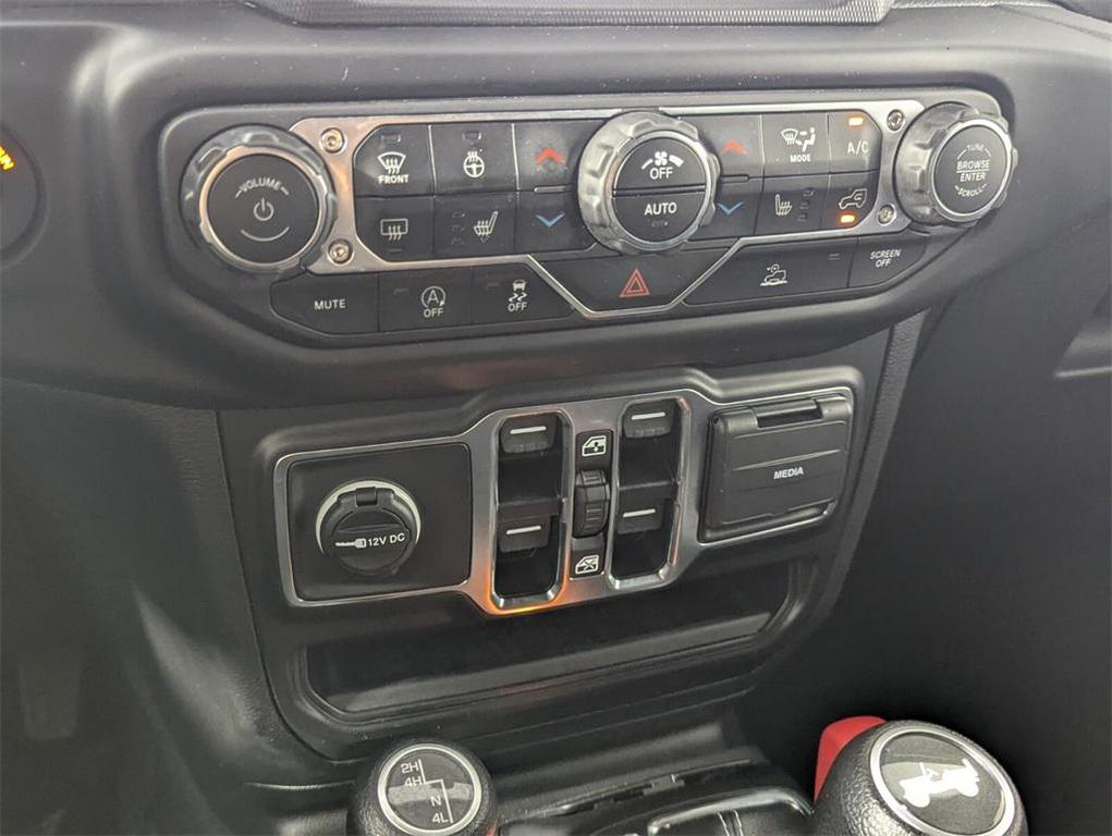 used 2022 Jeep Wrangler Unlimited car, priced at $36,992