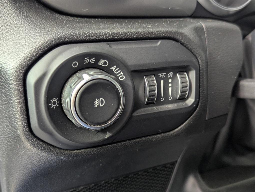 used 2022 Jeep Wrangler Unlimited car, priced at $36,992