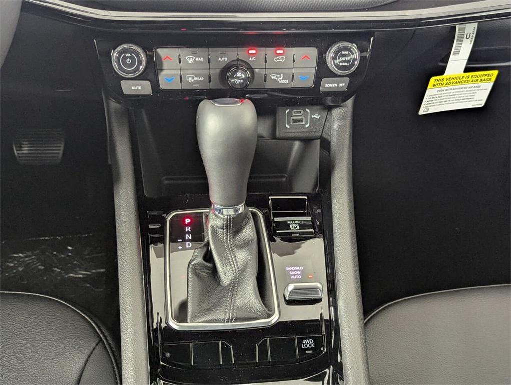 new 2026 Jeep Compass car, priced at $30,395