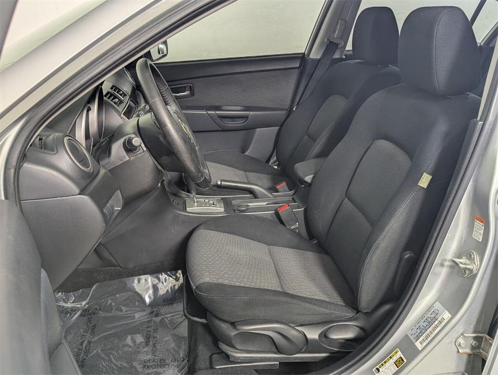 used 2009 Mazda Mazda3 car, priced at $3,992