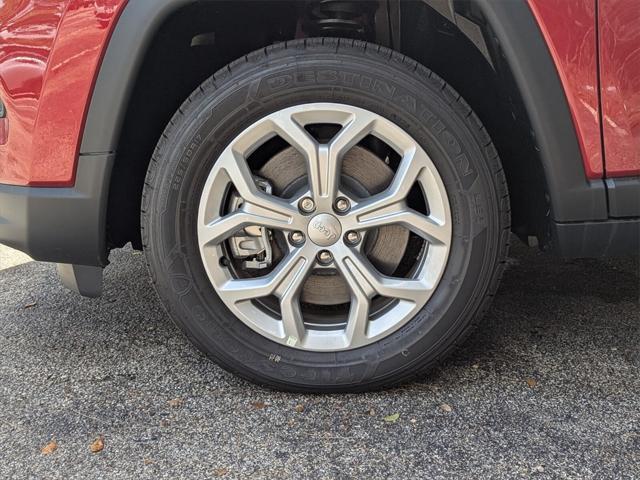 new 2024 Jeep Compass car, priced at $23,300