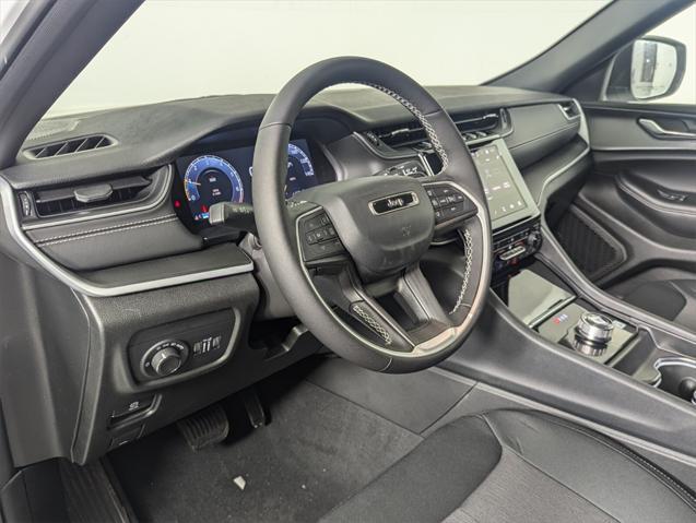 new 2025 Jeep Grand Cherokee car, priced at $32,761