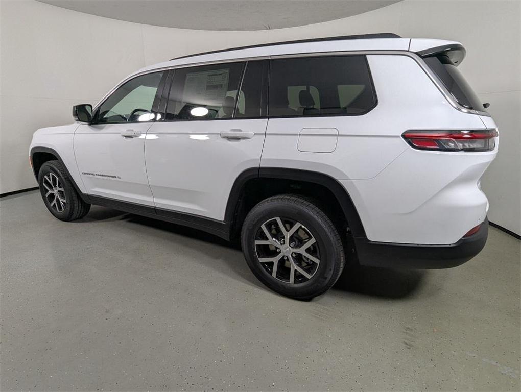 new 2025 Jeep Grand Cherokee L car, priced at $38,210