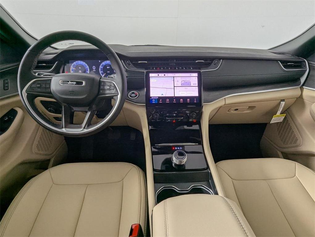 new 2025 Jeep Grand Cherokee L car, priced at $38,210