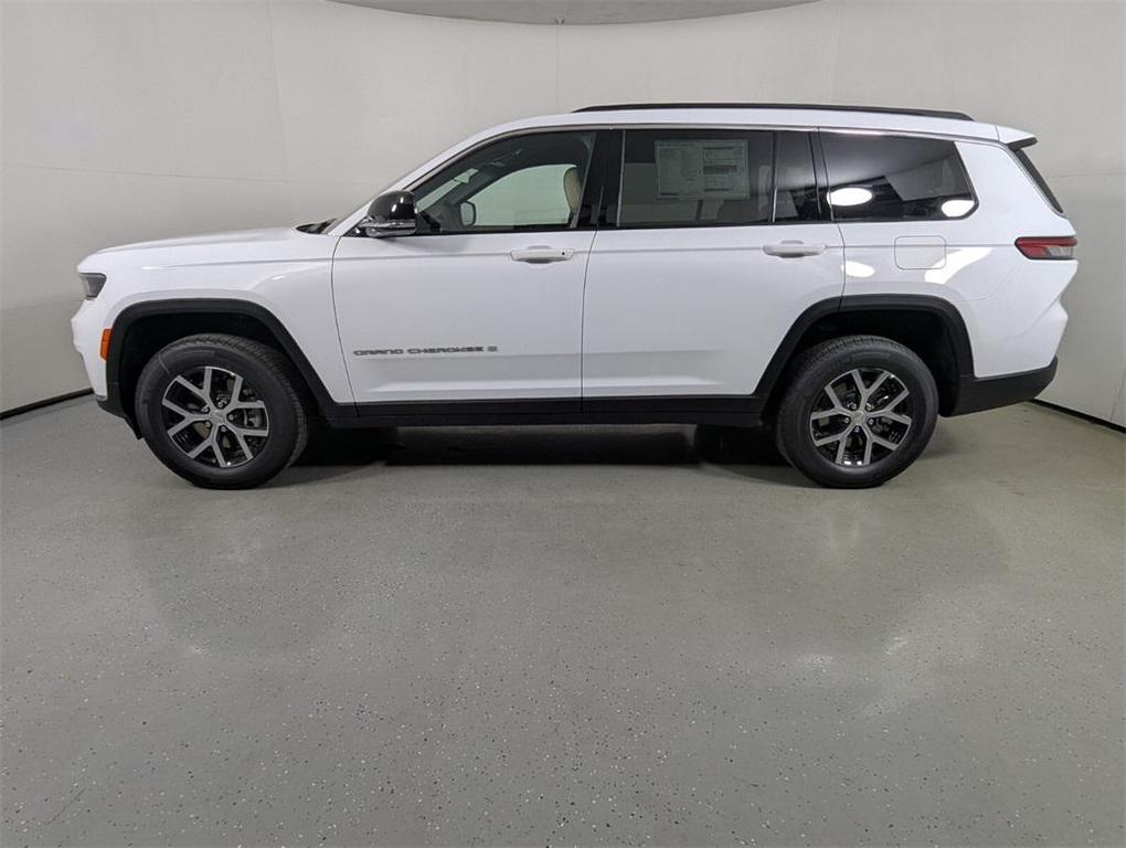 new 2025 Jeep Grand Cherokee L car, priced at $38,210