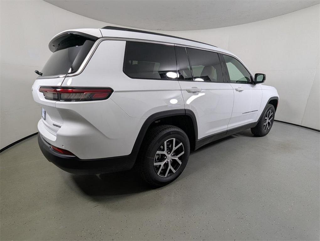 new 2025 Jeep Grand Cherokee L car, priced at $38,210