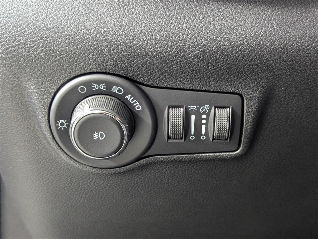 new 2026 Jeep Compass car, priced at $29,086