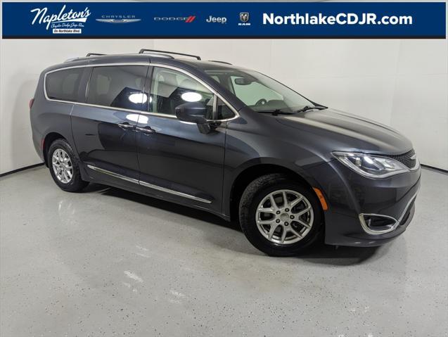 used 2020 Chrysler Pacifica car, priced at $16,000