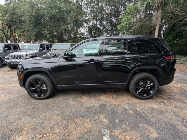 new 2024 Jeep Grand Cherokee car, priced at $38,208