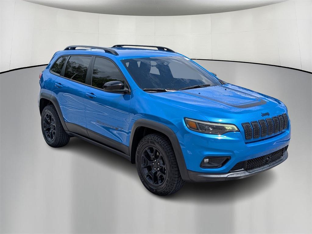 used 2022 Jeep Cherokee car, priced at $16,992