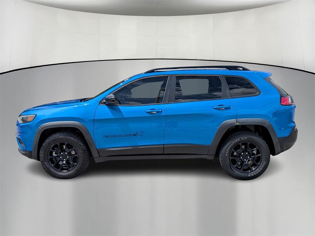 used 2022 Jeep Cherokee car, priced at $16,992