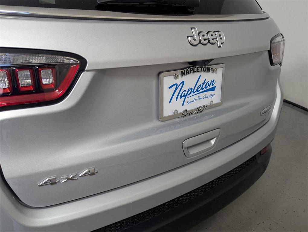 new 2025 Jeep Compass car, priced at $25,128