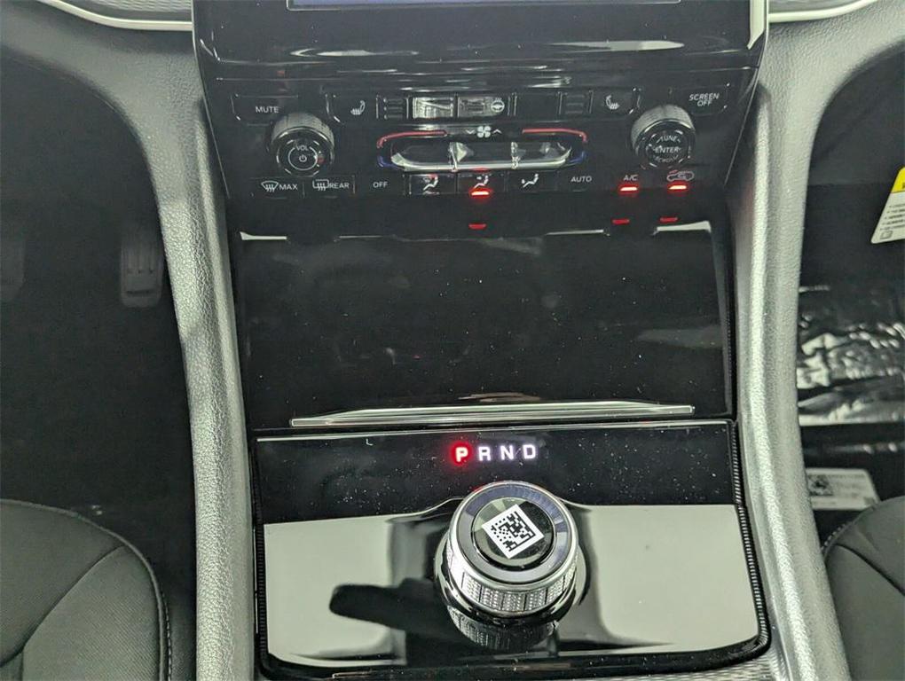 new 2025 Jeep Grand Cherokee L car, priced at $34,786