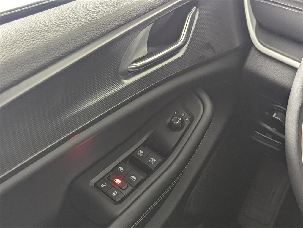 new 2025 Jeep Grand Cherokee L car, priced at $34,786