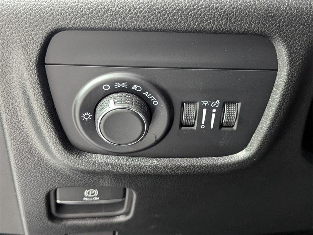 new 2025 Jeep Grand Cherokee L car, priced at $34,786