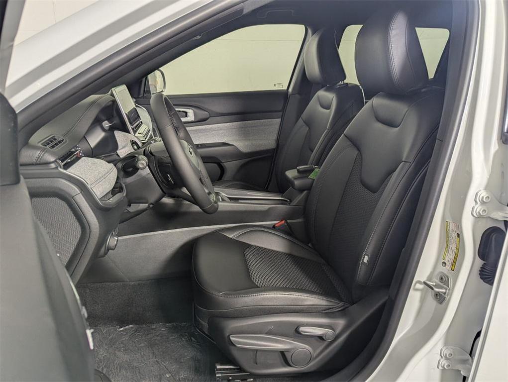 new 2026 Jeep Compass car, priced at $24,930