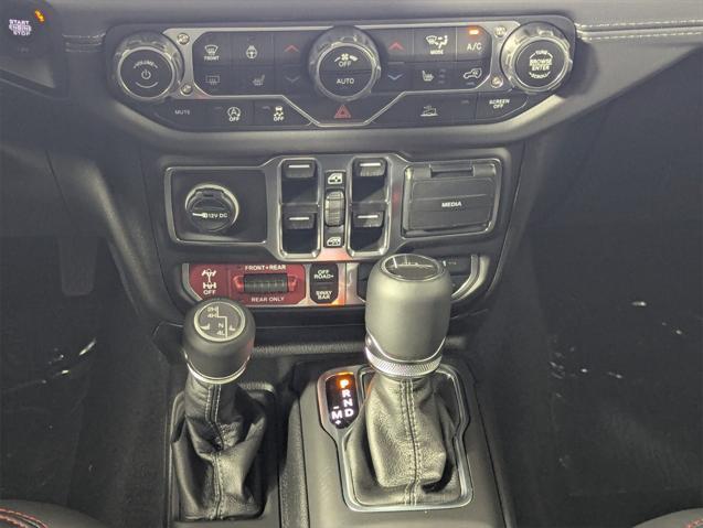 new 2025 Jeep Gladiator car, priced at $49,830