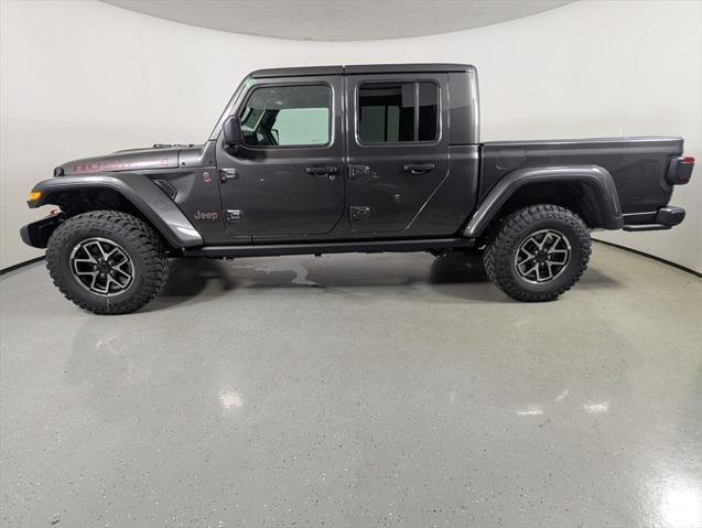 new 2025 Jeep Gladiator car, priced at $49,830