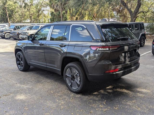 new 2025 Jeep Grand Cherokee car, priced at $41,925